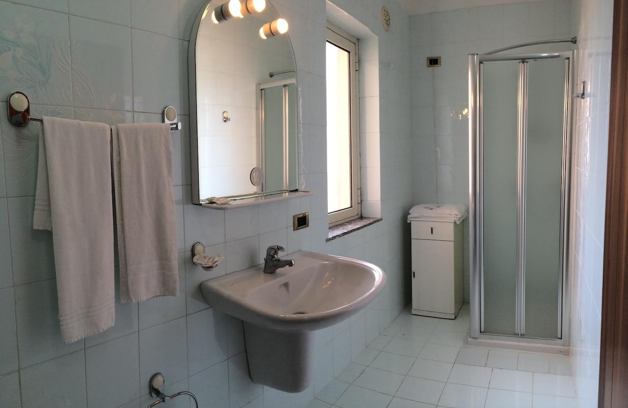 Re Di Cuori Hotel Caianello Chambre photo